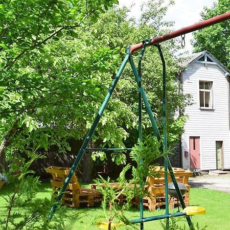 Private Apartment In The Centre Of Parnu/Pernau المظهر الخارجي الصورة
