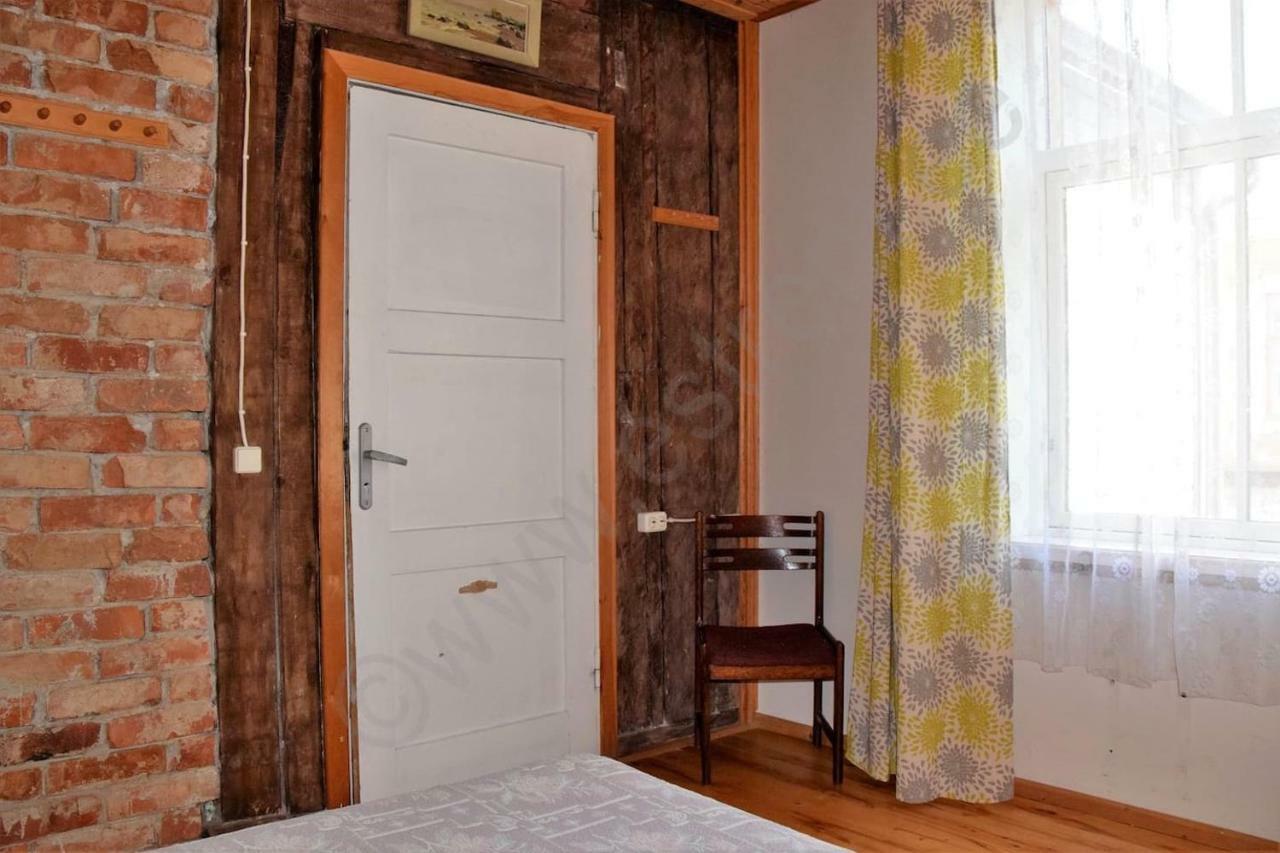 Private Apartment In The Centre Of Parnu/Pernau المظهر الخارجي الصورة